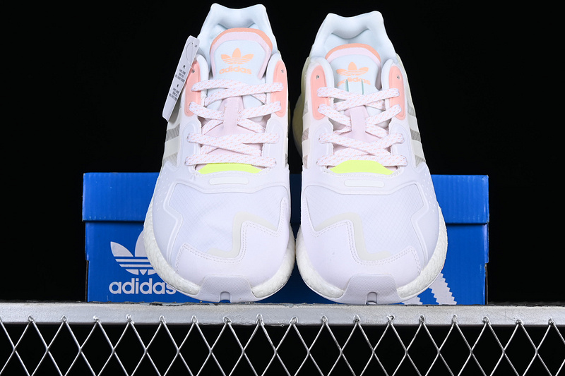 Adidas Day Jogger Boost Cloud White/Cloud White/Glow Pink 25