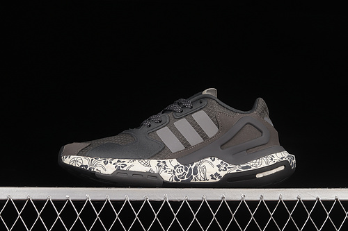 Day Jogger 2020 Boost Shoes Core Black/Grey/Grey 11