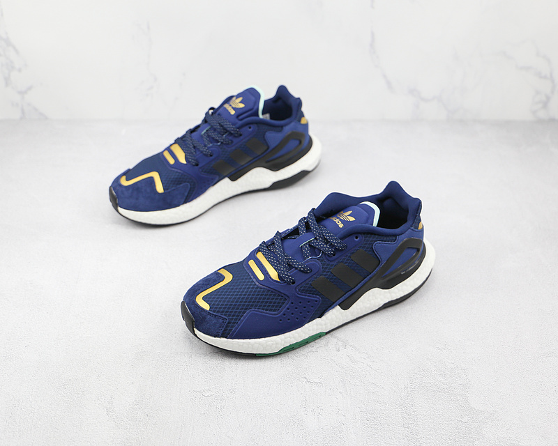 Day Jogger Shoes Collegiate Navy/Core Black/Old Gold 3