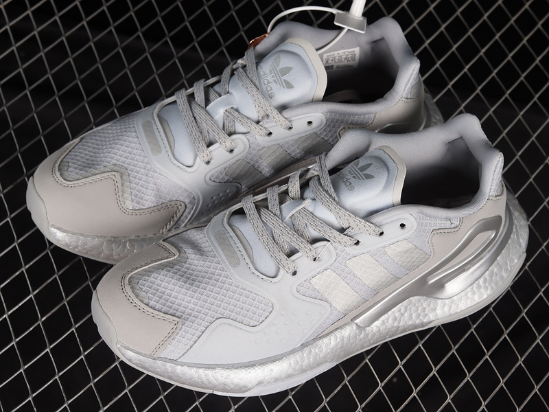 Day Jogger Boost Shoes Light Grey/Grey/Silver 7