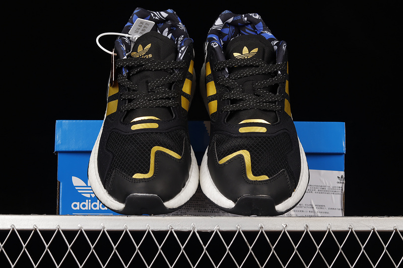 Day Jogger 2020 Boost Shoes Core Black/Gold/Cloud White 29