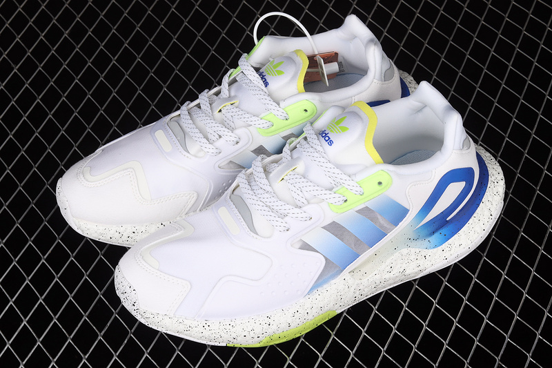 Day Jogger 2020 Boost Shoes Cloud White/Blue/Green 31