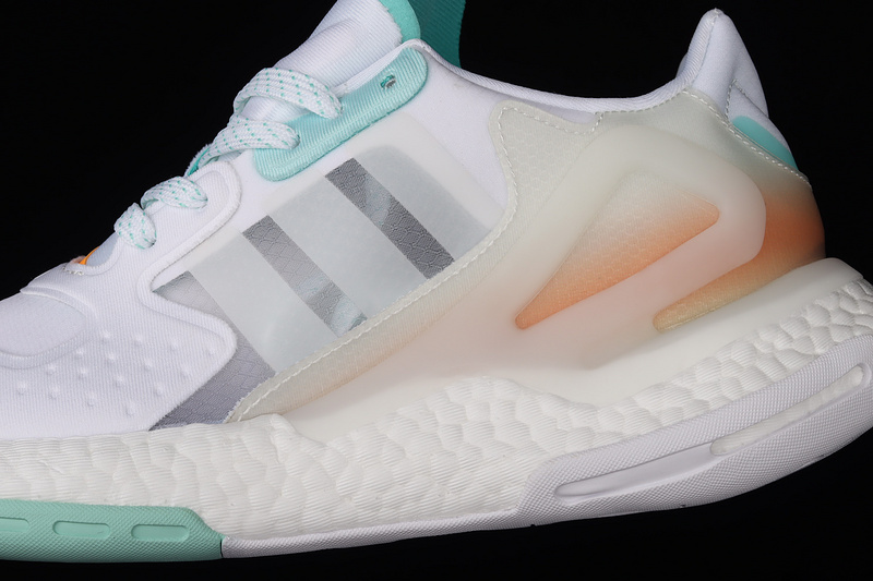 Day Jogger 2020 Boost Shoes Cloud White/Clear Mint/Orange 19