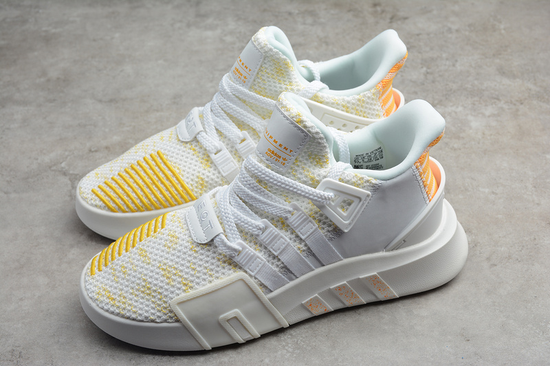 Eqt Bask Adv Shoes Cloud White/Cloud White/Gold 9