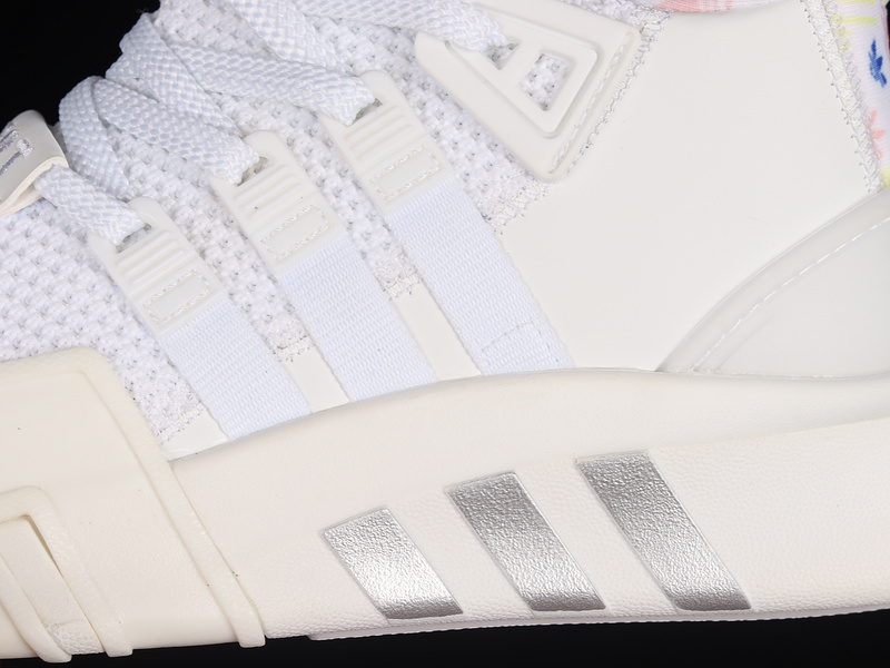 Eqt Bask Adv Shoes Cloud White/Cloud White/Multi-Color 5