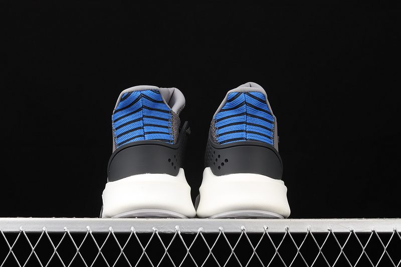 Eqt Basketball Adv Carbon/Carbon/Collegiate Royal 9