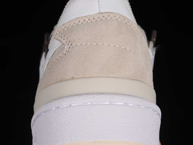 Forum Exhibit Low Shoes Cloud White/Brown/Cloud White 9