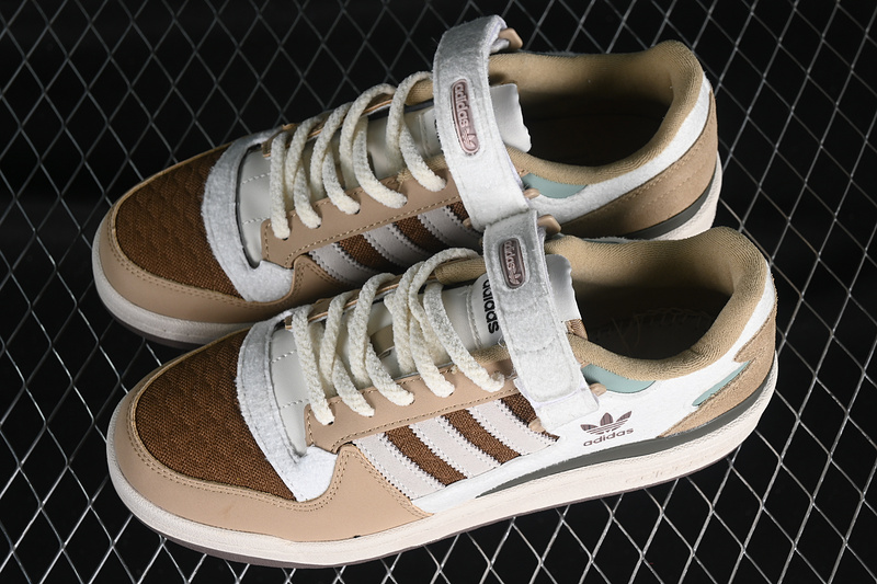 Forum 84 Low Core White/Wonder White/Magic Beige 25