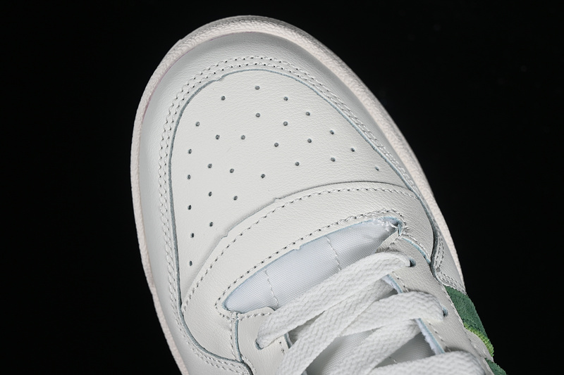 Forum 84 Low White/Green 3