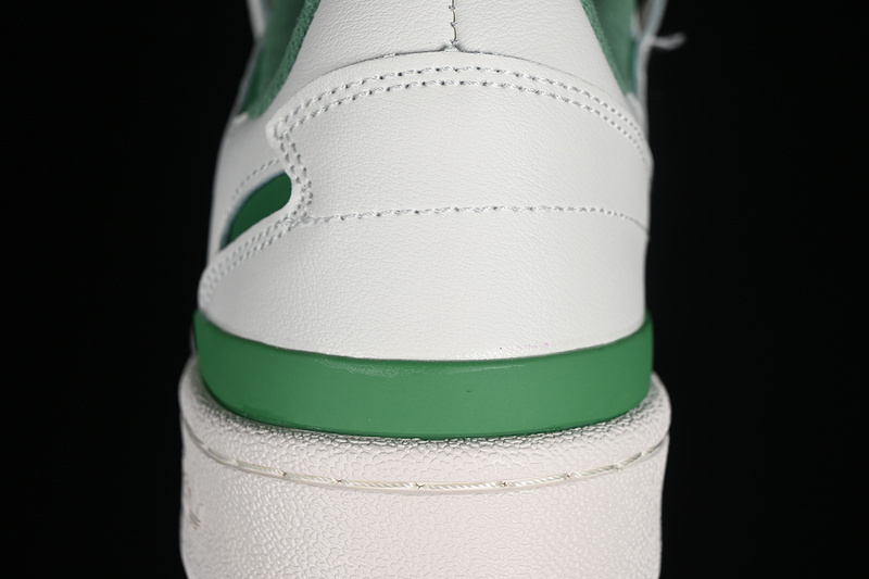 Forum 84 Low White/Green 5