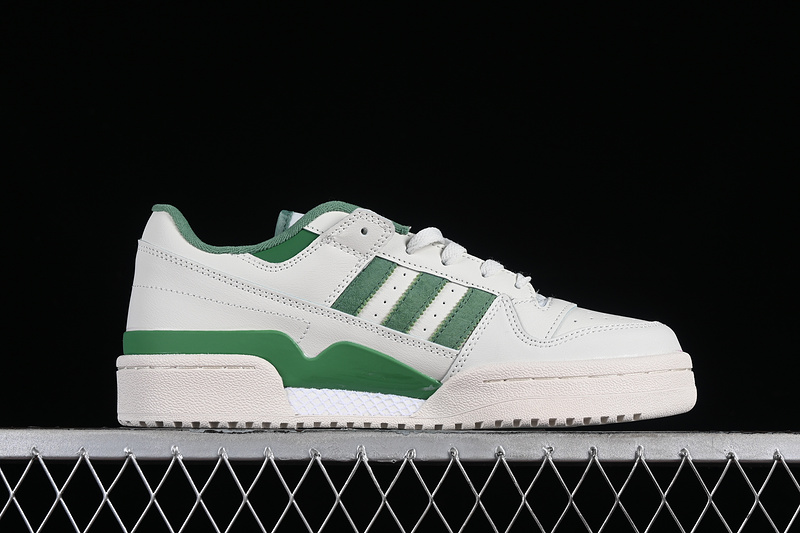 Forum 84 Low White/Green 29