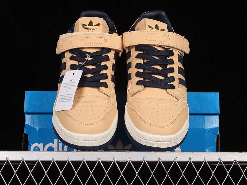 Forum 84 Low Shoes Beige/Blue Thread-Gold Metallic 21