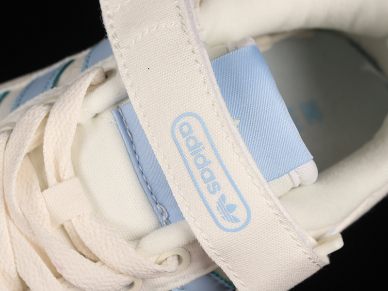 Forum 84 Low Shoes Cloud White/Cloud White/Sky Blue 21