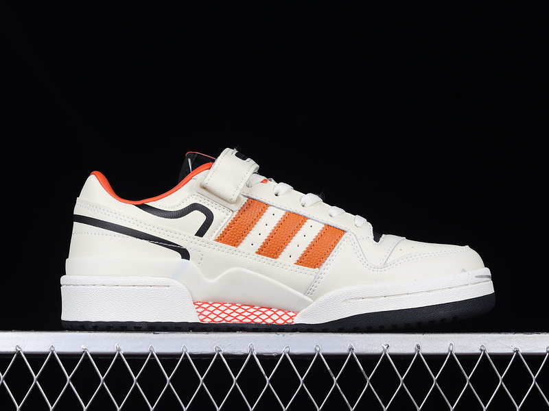 Forum 84 Low Shoes Cloud White/Orange/Black 19