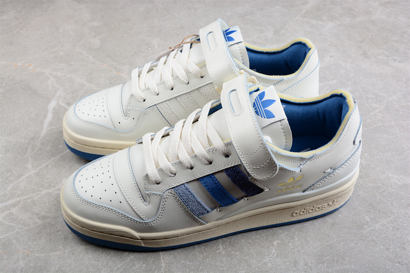 Forum 84 Low Shoes Cloud White/Altered Blue/Pulse Blue 23