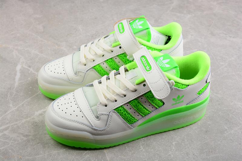 Forum 84 Low Shoes Cloud White/Cloud White/Fluorescent Green 17