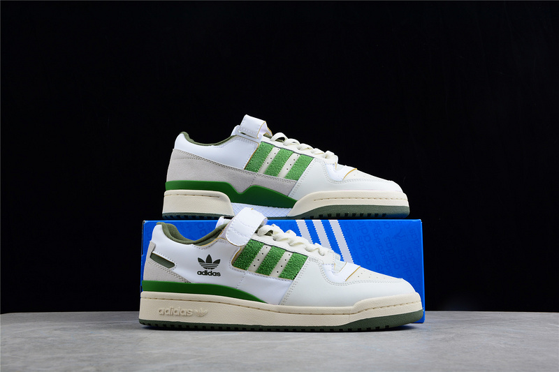 Forum 84 Low Shoes Cloud White/Crew Green/Wild Pine 19