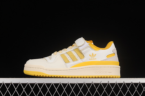 Forum 84 Low White/White/Yellow 15