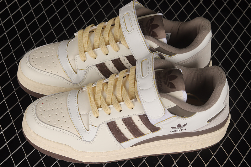 Forum 84 Low White/Brown/Brown 27