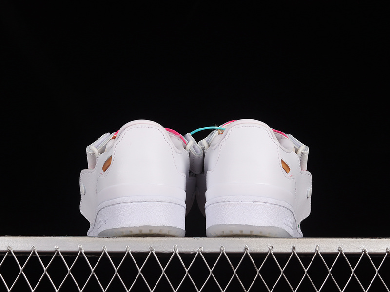 Forum 84 Low Shoes Cloud White/Multi-Color/Cloud White 21