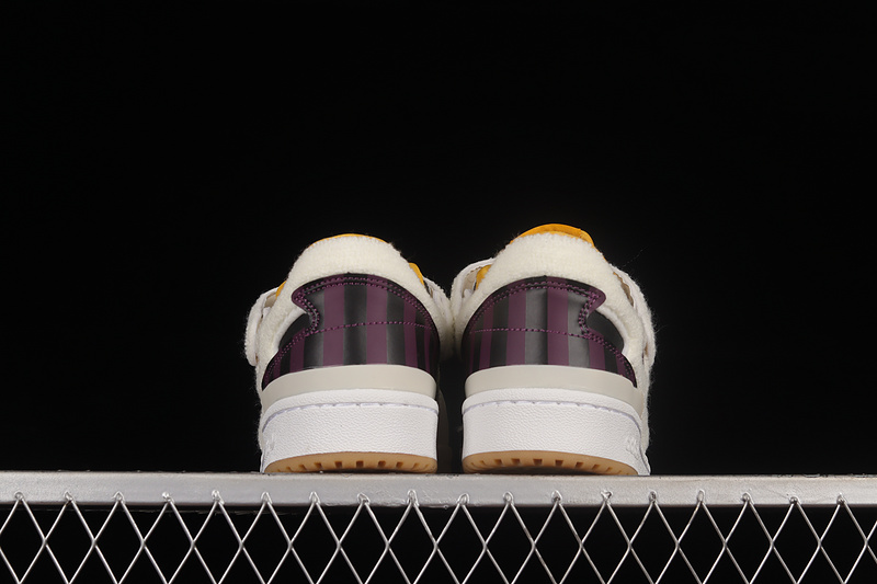 Forum Low Purple Beauty/Chalk White/Core Black 27