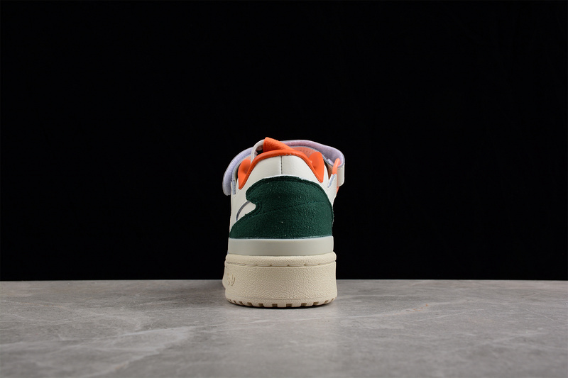 Forum 84 Low Fleece White/Green-Orange 17