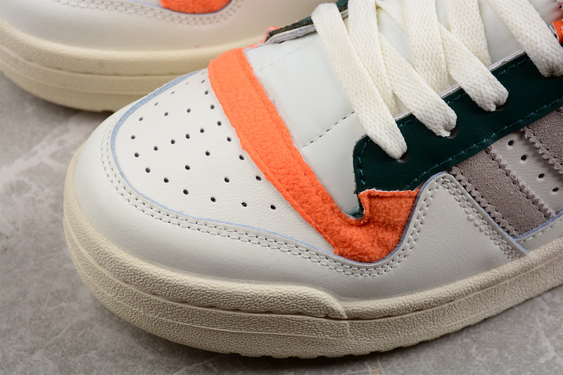 Forum 84 Low Fleece White/Green-Orange 25