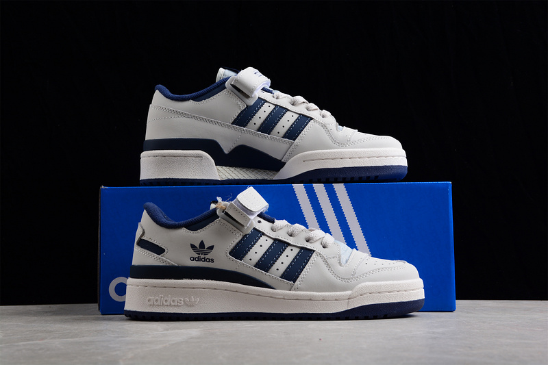 Forum 84 Low Shoes Light Gray/Dark Blue/White 27