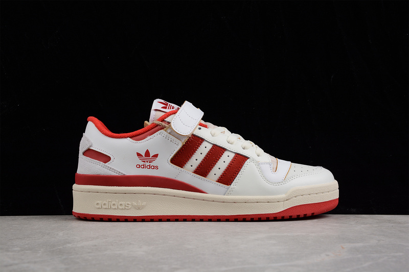 Forum 84 Low White/Red/White 9