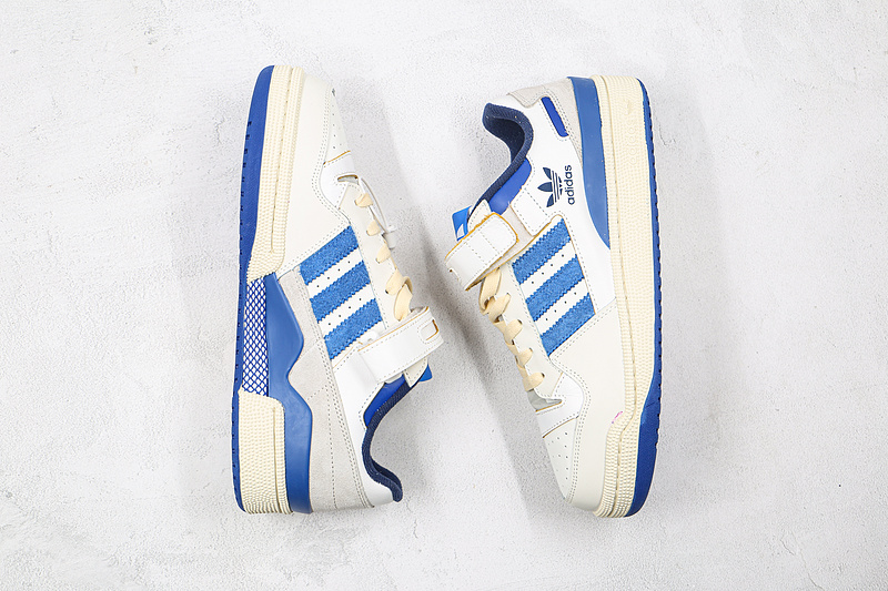 Forum 84 Low Bright Blue Off White/Off White/Bright Blue 17