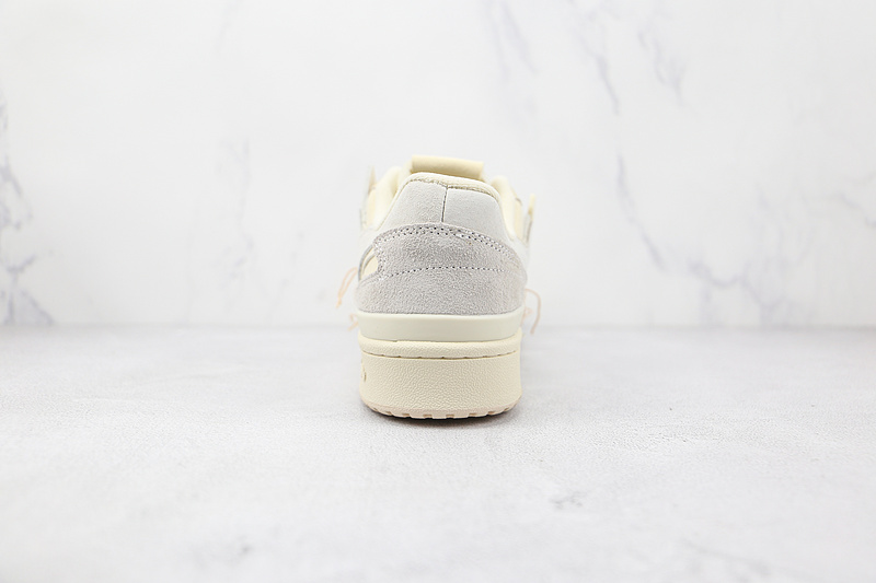 Forum 84 Low Off White Wonder White/Halo Blush 11