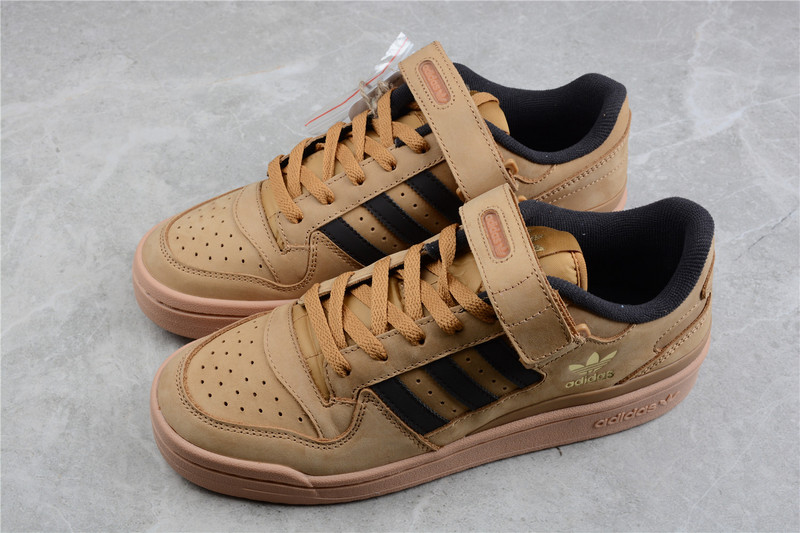 Forum 84 Low Shoes Wheat/Wheat/Core Black 17