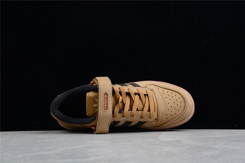 Forum 84 Low Shoes Wheat/Wheat/Core Black 25