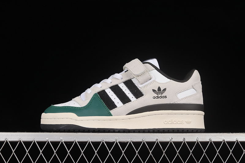 Forum 84 Low Cloud White/Green/Black 5