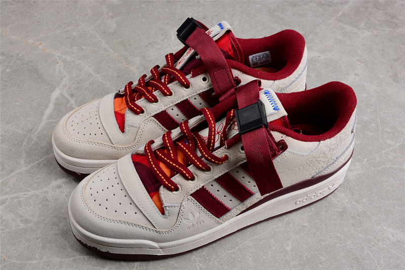 Forum Low Shoes Chalk White/Collegiate Burgundy/Altered Amber 15