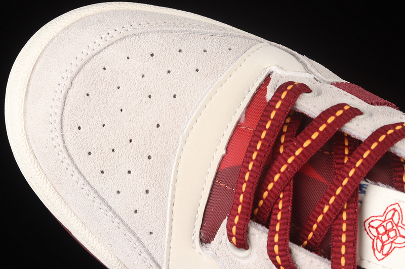 Forum Low Shoes Chalk White/Core Burgundy/Altered Amber 5