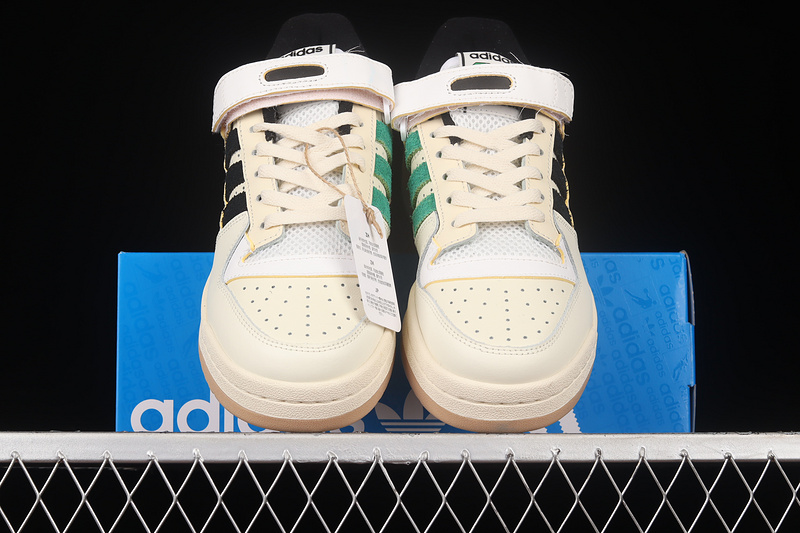 Forum 84 Low Celtics Beige/White/Black 15