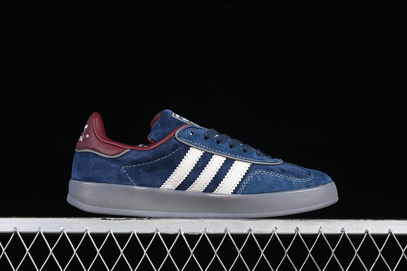 Originals Gazelle Indoor Crew Navy/Gold Metallic/Off White 19