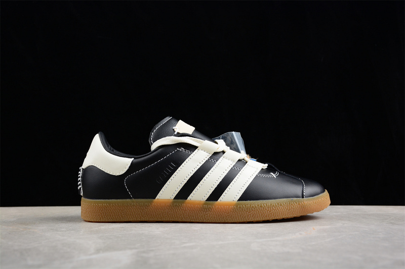 Gazelle Indoor Trainers White/Black/Brown 11