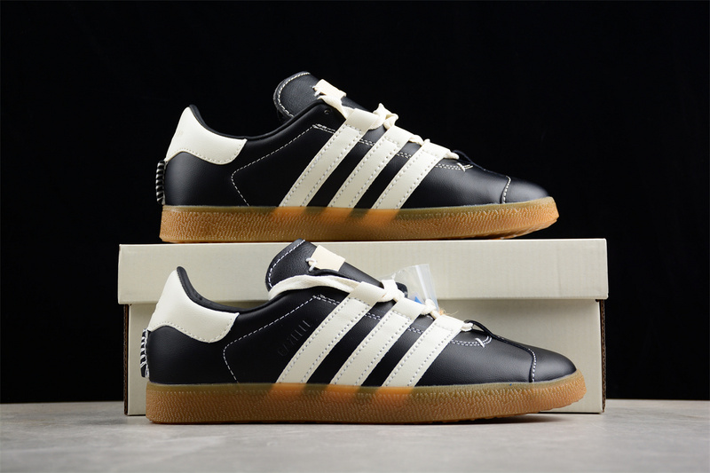 Gazelle Indoor Trainers White/Black/Brown 13