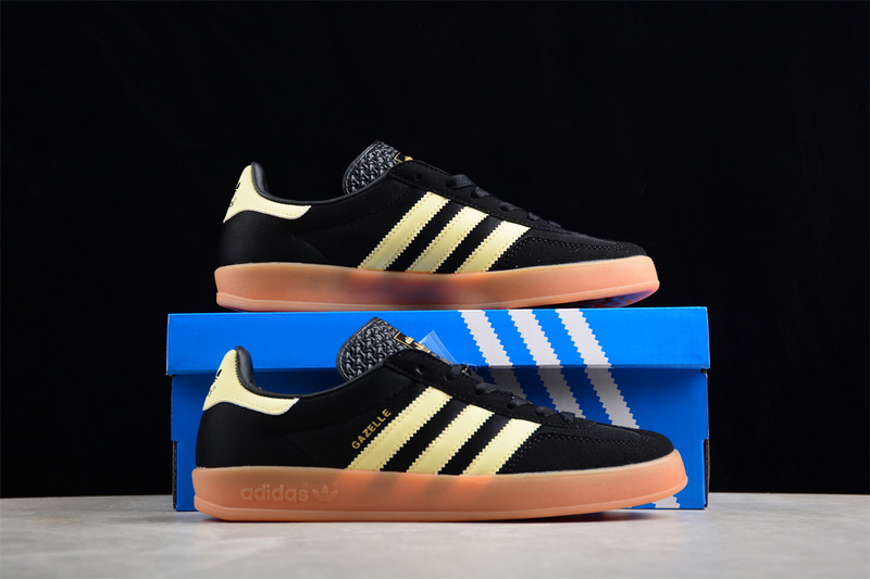 Originals Gazelle Indoor White/Black/Brown 3