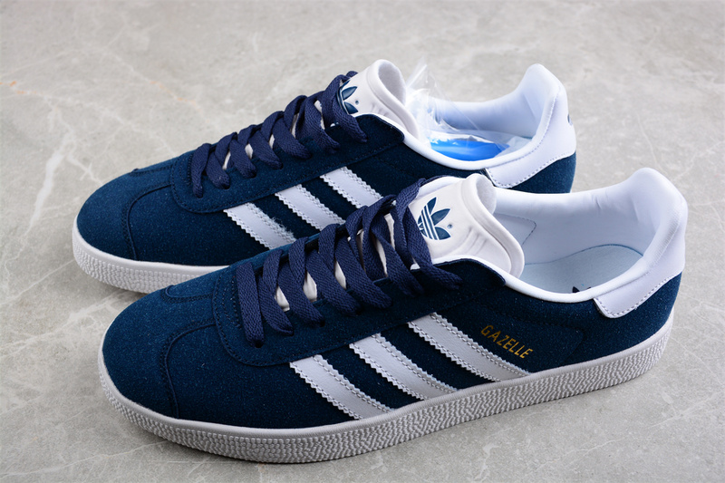 Gazelle Shoes Collegiate Navy/White/Gold Metallic 17