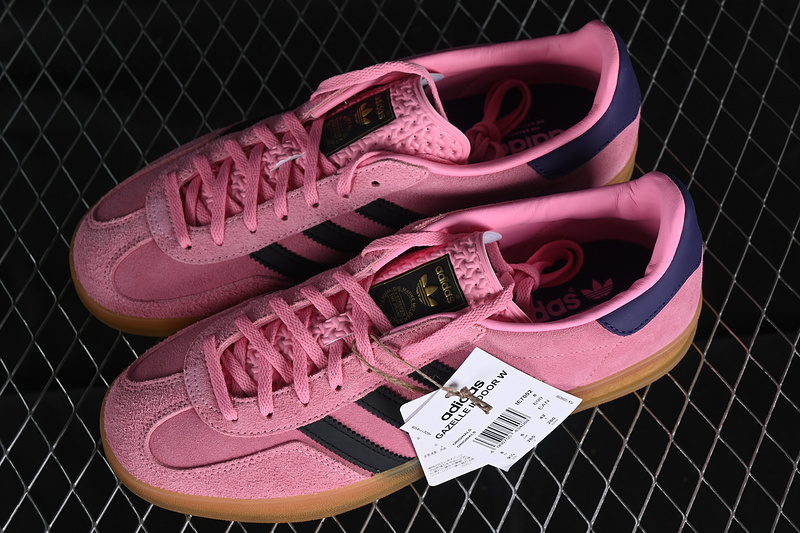 Originals Gazelle Indoor Bliss Pink/Core Black/Collegiate Purple 19