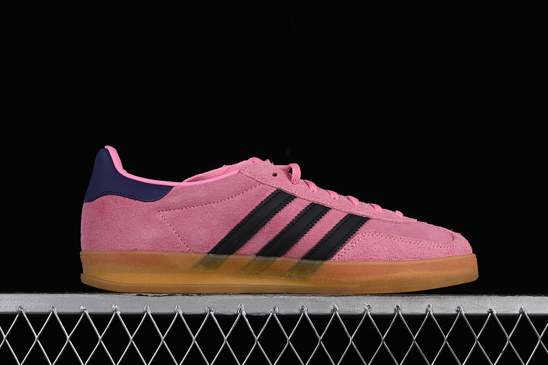 Originals Gazelle Indoor Bliss Pink/Core Black/Collegiate Purple 29