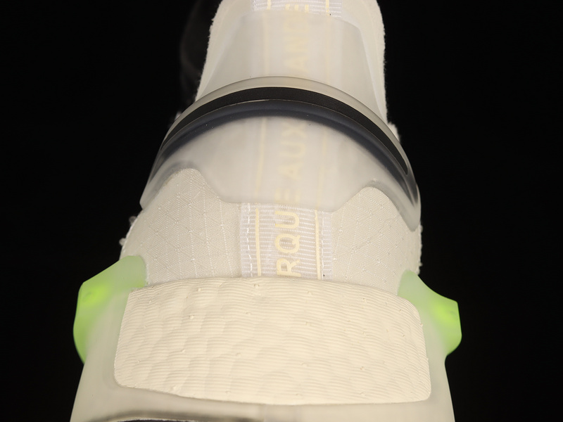 Nmd_V3 Boost Shoes Crystal White/Core Black/Signal Green 31