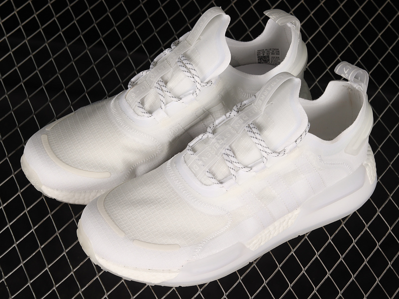 Nmd_V3 Boost Shoes Cloud White/Cloud White/Cloud White 23