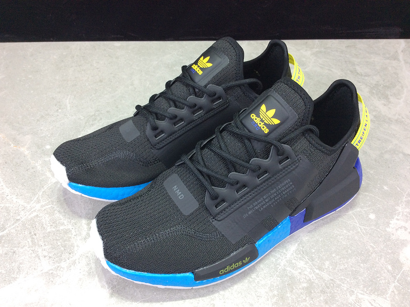 Nmd R1 V2 Core Black/Carbon-Yellow/Blue 23