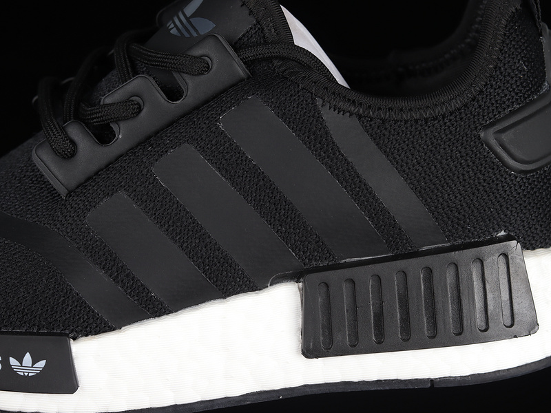 Nmd_R1 Refined Shoes Core Black/Core Black/Cloud White 9