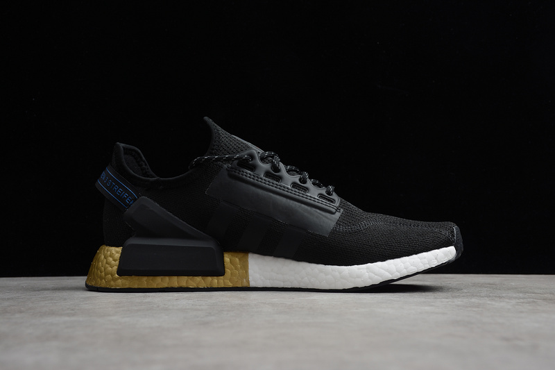 Nmd R1 V2 Core Black/Core Black/Metallic Gold 21