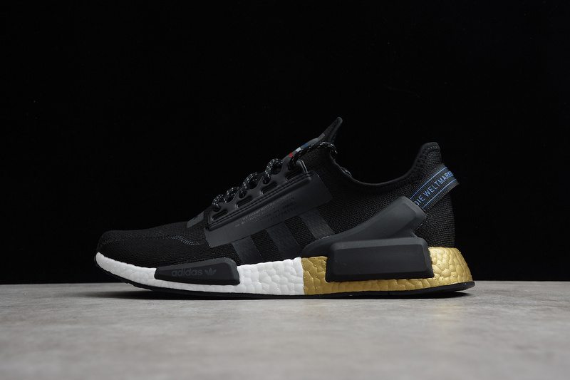 Nmd R1 V2 Core Black/Core Black/Metallic Gold 23